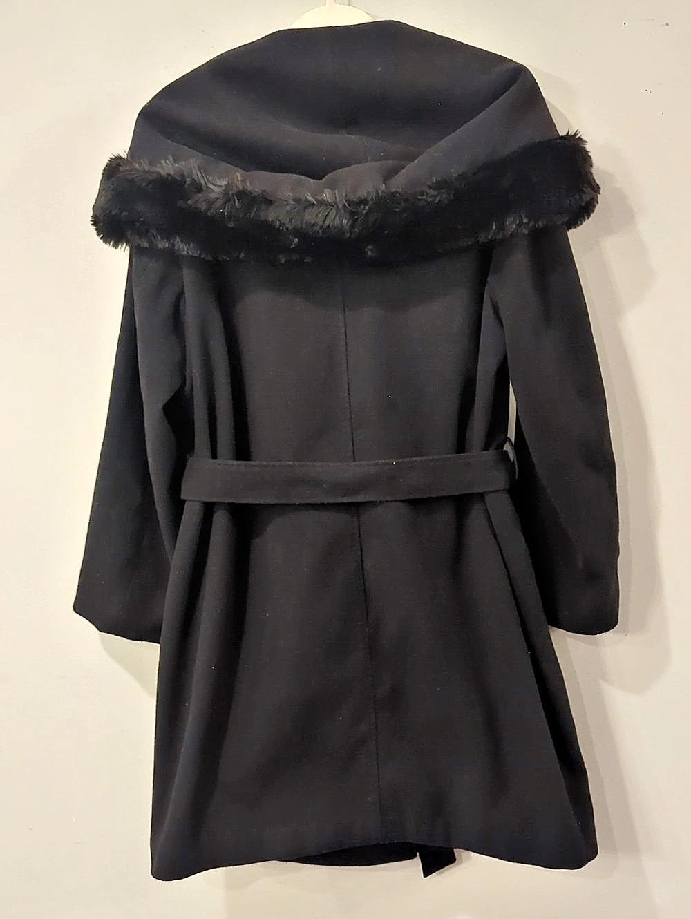 H&M Black Faux Fur Collar Trench Coat Size Large Belted image 3